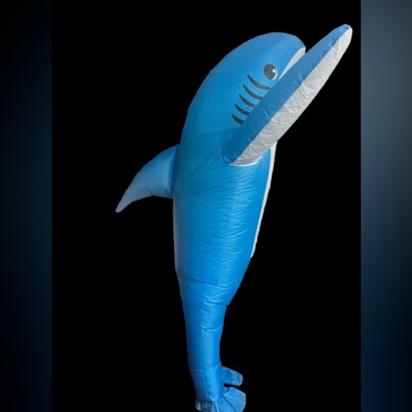 82” New inflatable shark costume - Picture 1 of 7